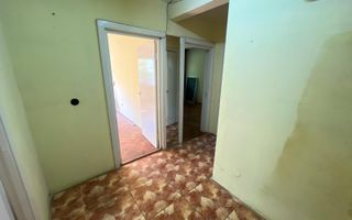 Ap 2 cam , zona Circumvalatiunii, etaj intermediar, decomandat - Poză 14