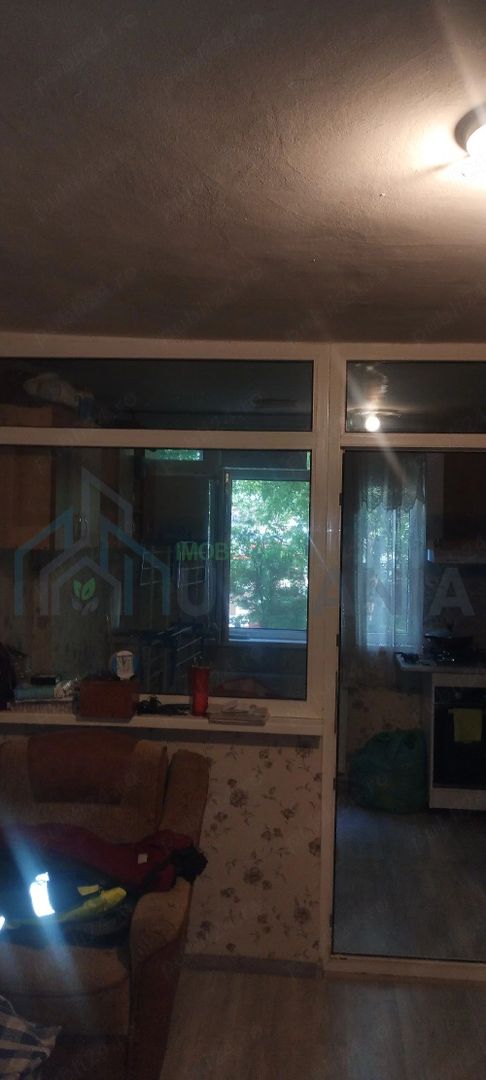 Garsonieră complet renovată, Tătăruși, 55.000 EUR - Poză 3