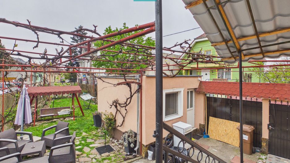 Casă la curte, 65 mp utili, 2 camere, curte mare - Poză 15