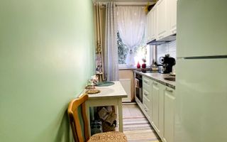 Apartament cu 2 camere – Zona Velența, Oradea - Poză 1