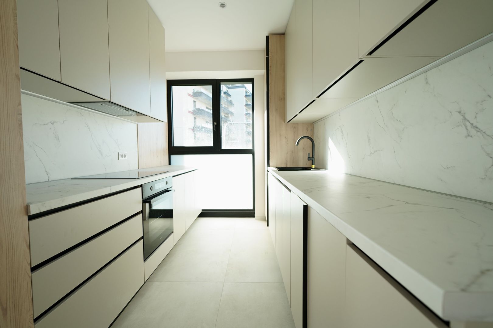 2 Camere + Parcare, terasa 60mp, One Lake Club - Poză 9