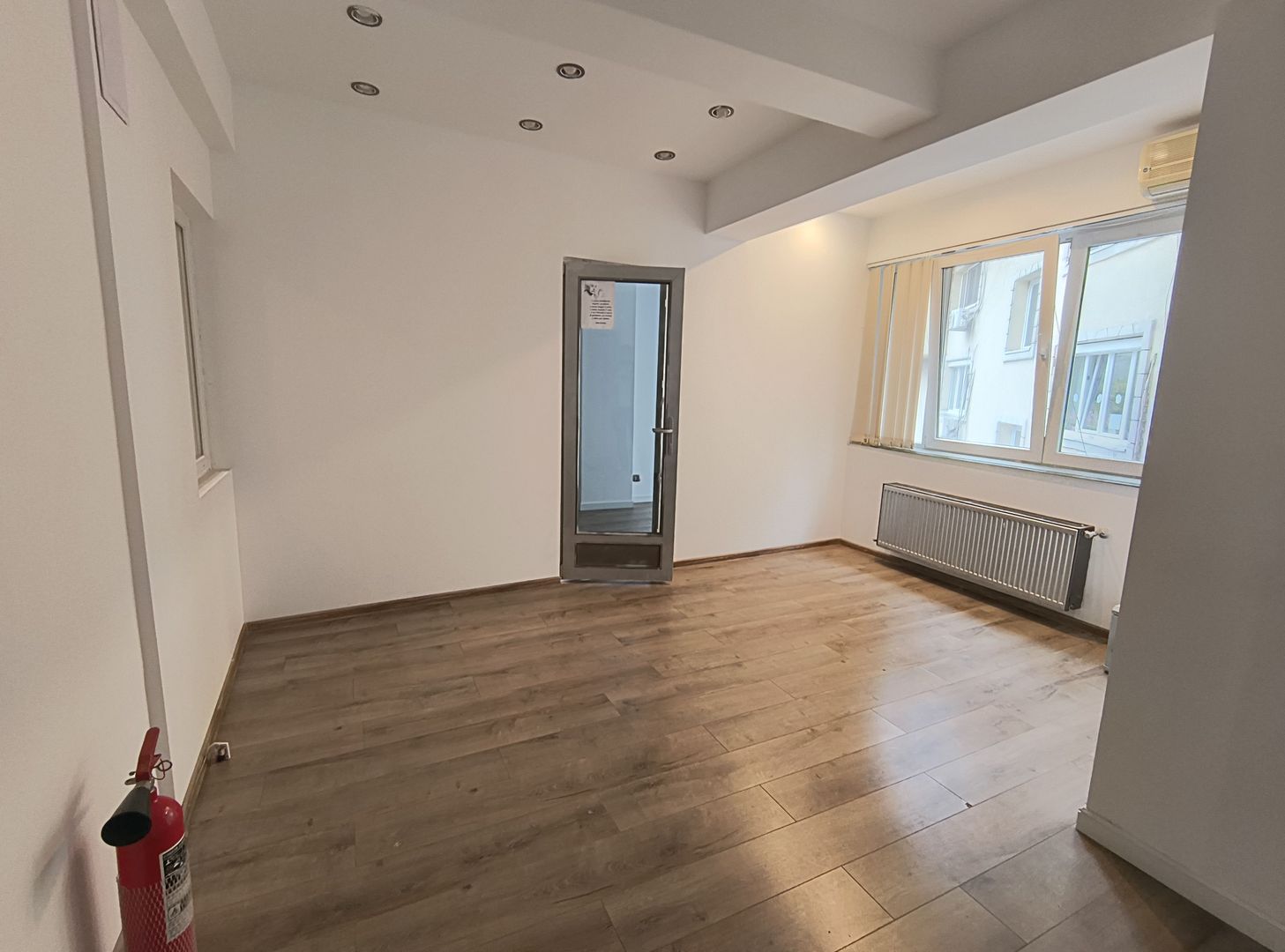 Spatiu birouri- duplex- Romana -Lascar Catargiu - Poză 13