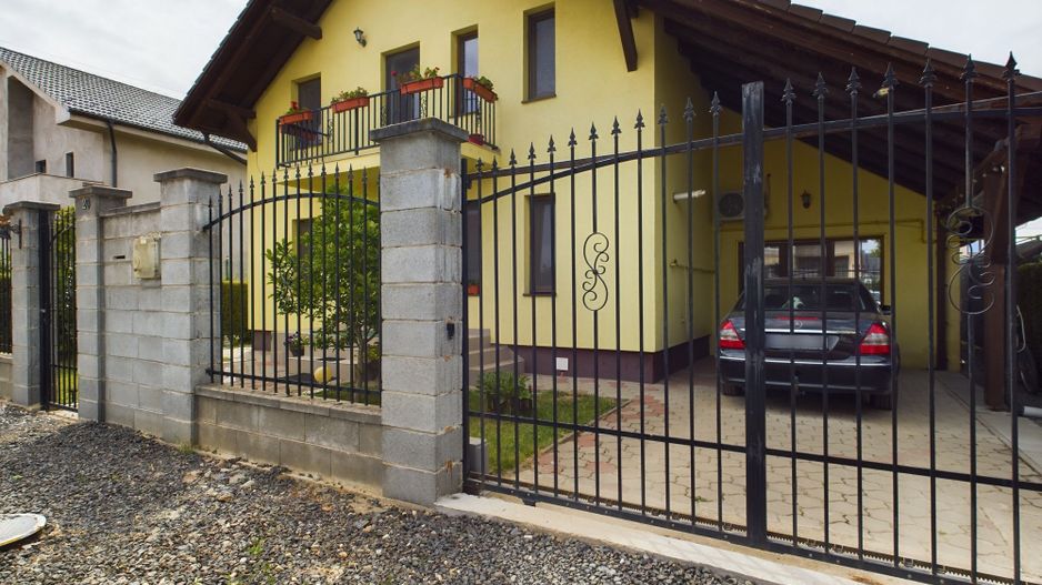 Casă individuală Moșnița Nouă - Poză 21