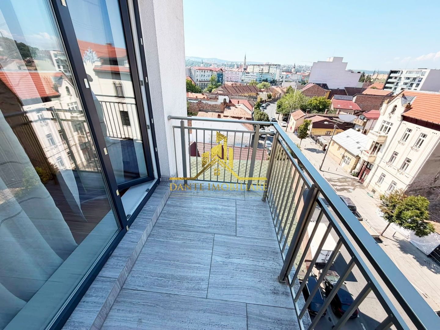 2 camere, modern, bloc nou, balcon, parcare, Centru, str Traian - Poză 8