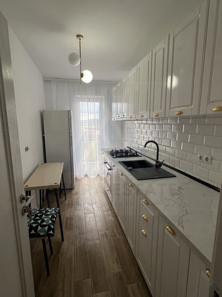 Apartament 2 camere decomandat 55 mp cu balcon pe Bld. Mihai Viteazul - Poză 3