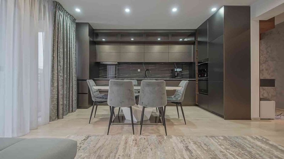 Apartament premium cu 4,5 camere  | 3 locuri de parcare subterane | Tractorul - Poză 4