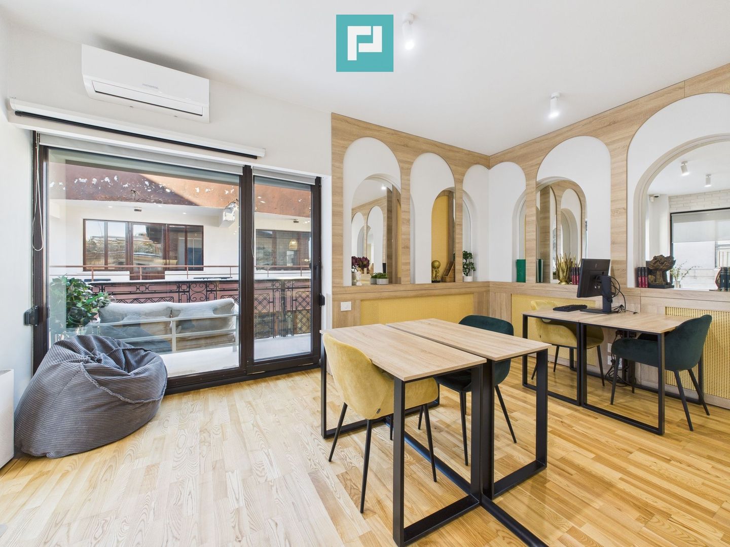 Birou premium all inclusive – Aviației - Poză 18