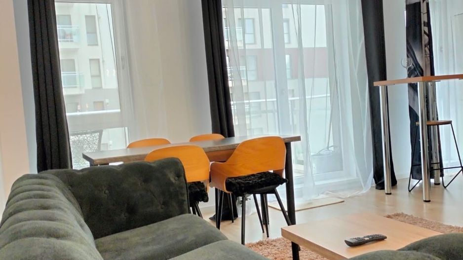 Apartament 3 camere de Inchiriat | Metrou - Poză 1