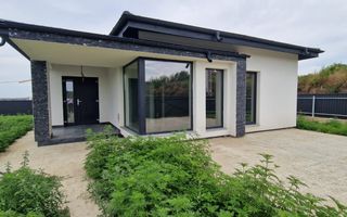 Casa 3  camere INTABULATA 70 mp.  Bucium Visan 140000 euro - Poză 8