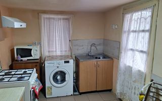 Casa de vanzare in Craiova zona Romanesti - Poză 4