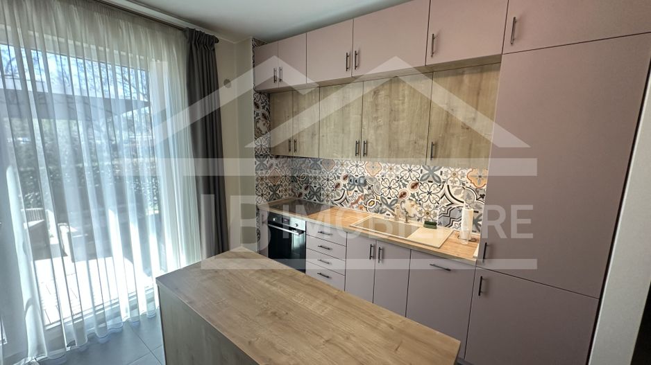 Apartament cu 2 camere, 52mp , terasa 25mp , Zona Centrala - Poză 6