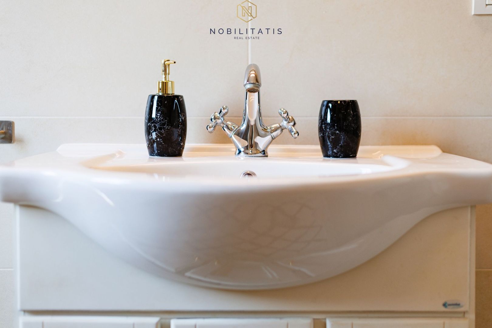 Casa Segmentul Lux, cu Garaj | 4 dormitoare | Langa Padure&Lac | Com 0 - Poză 31