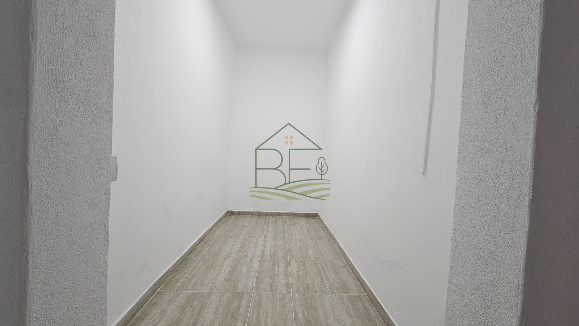 Spațiu comercial de închiriat pe Strada 9 Mai – Centrul Istoric Sibiu - Poză 6