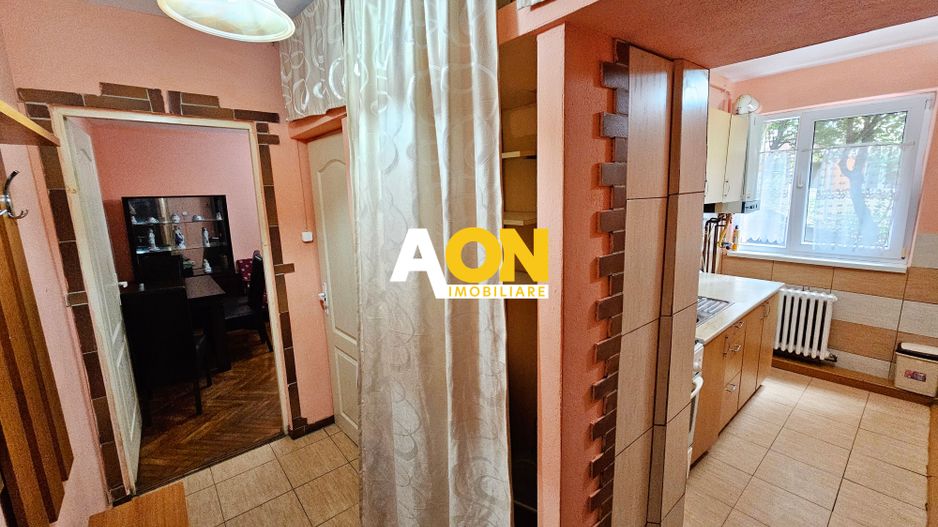 Apartament 2 camere, semidecomandat, parter, ultracentral - Poză 7