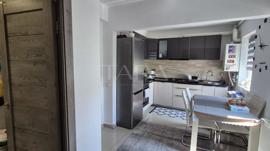 Apartament cu 2 camere de vanzare in zona centrala - Poză 5