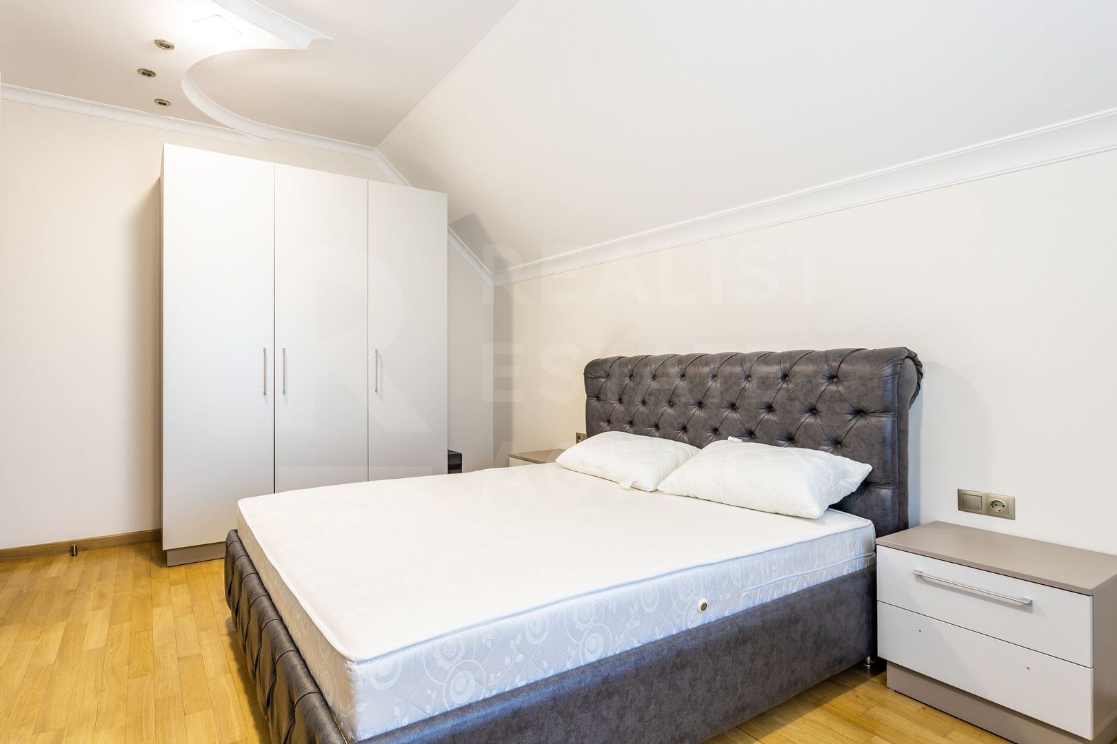 Chirie, casă, 270 mp, strada Grenoble, Botanica - Poză 7