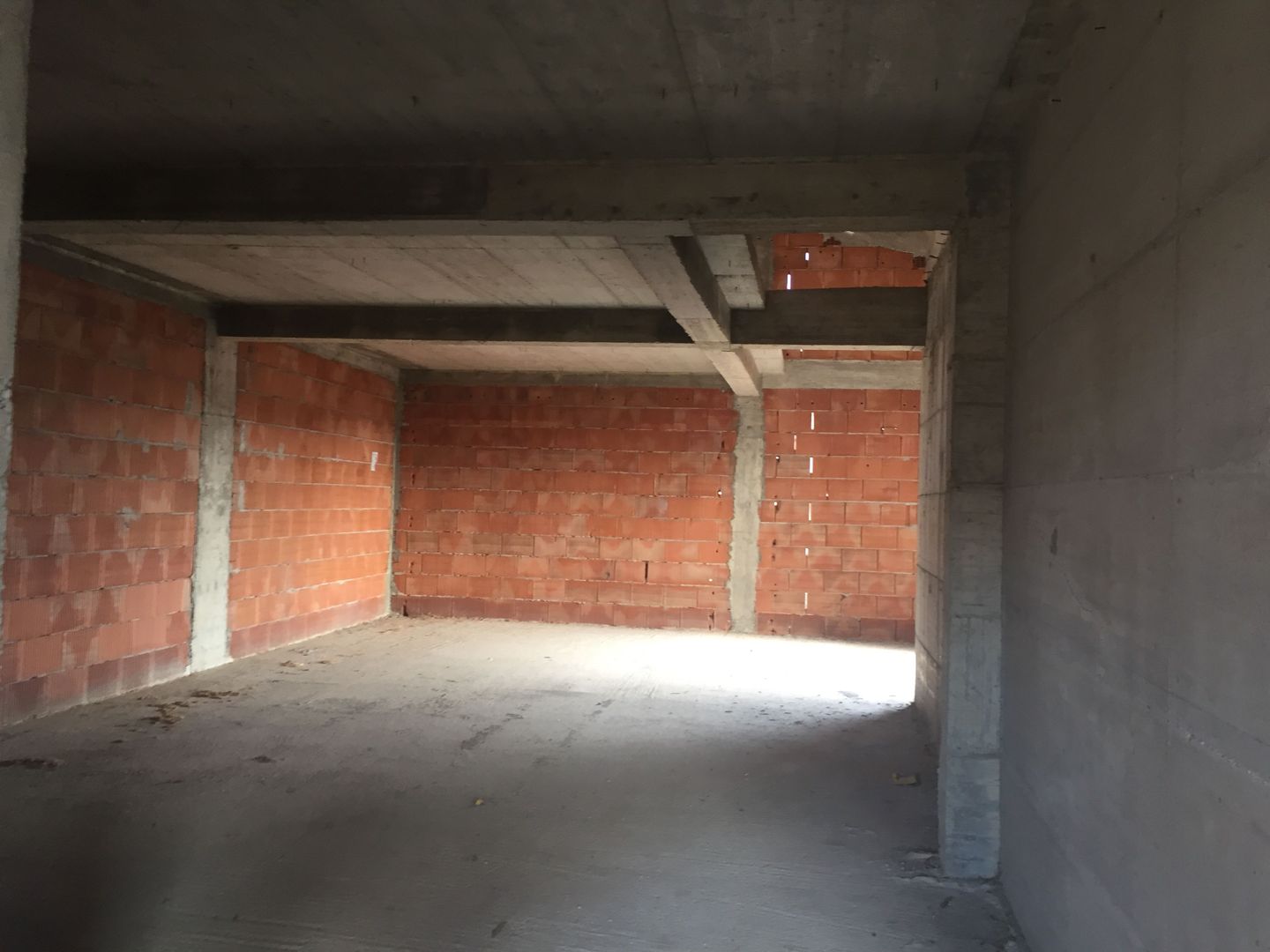 OPORTUNITATE DE INVESTITIE - Poză 1