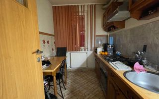 Apartament 2 camere,bloc reabilitat in zona -Torontalului - Poză 8