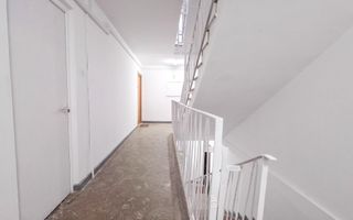 Apartament 4 camere, 2 băi, 2 balcoane, bloc reabilitat - Poză 17
