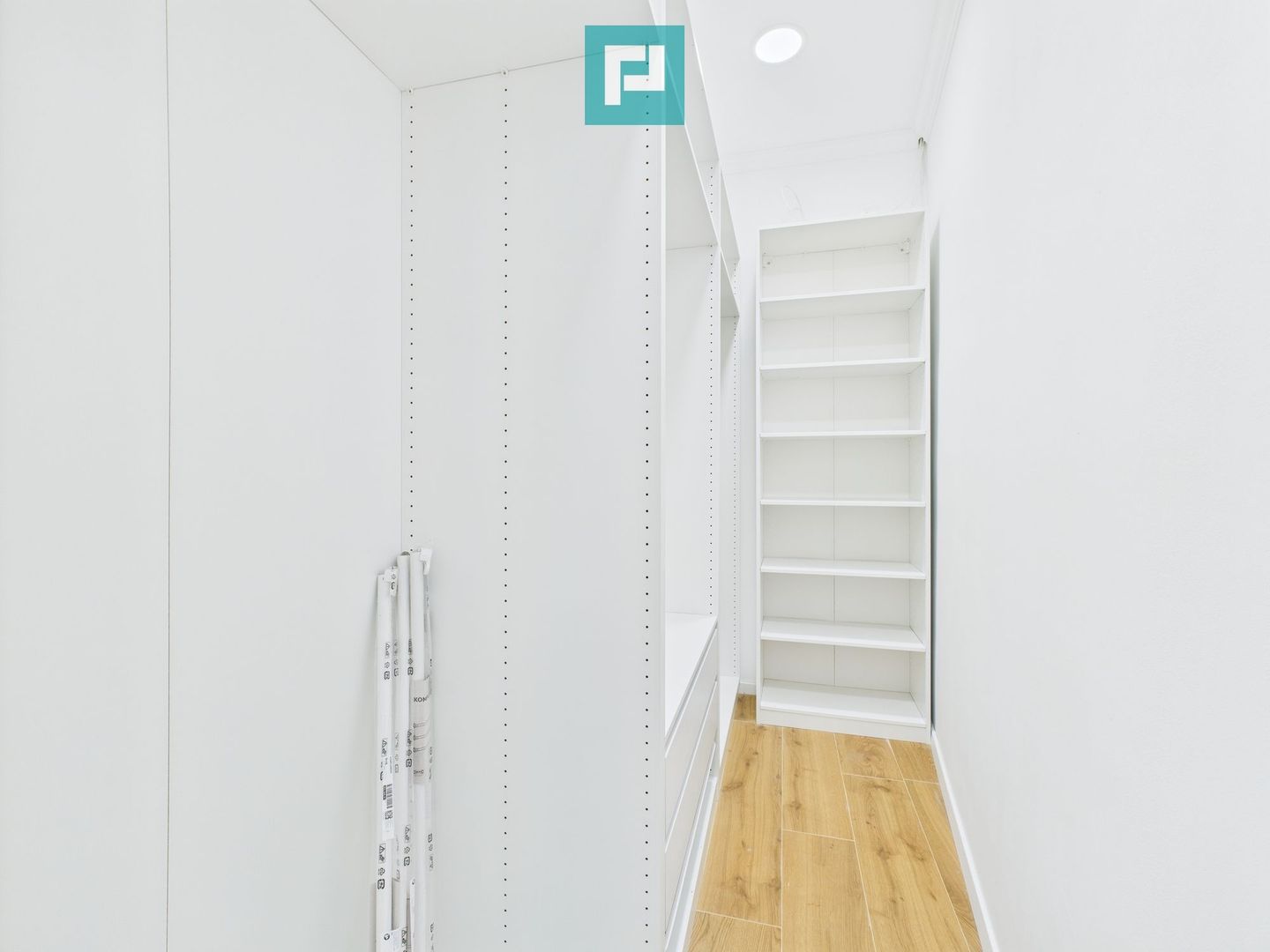 Apartament modern cu 2 camere la curte comună - Poză 9