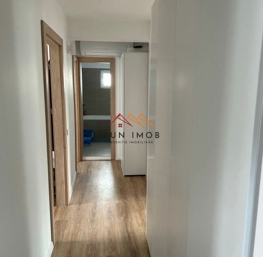 Apartament 4 camere, decomandat, 101 mp, CT, recent renovat, Decebal - Poză 4