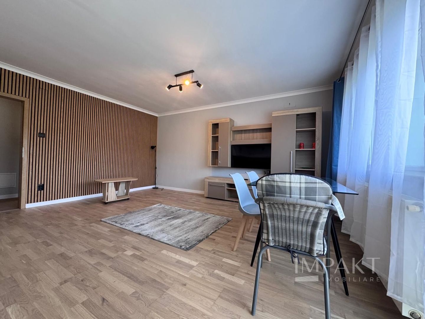 De închiriat: Apartament modern de 1 cameră, 40 mp, în Zorilor - Poză 2