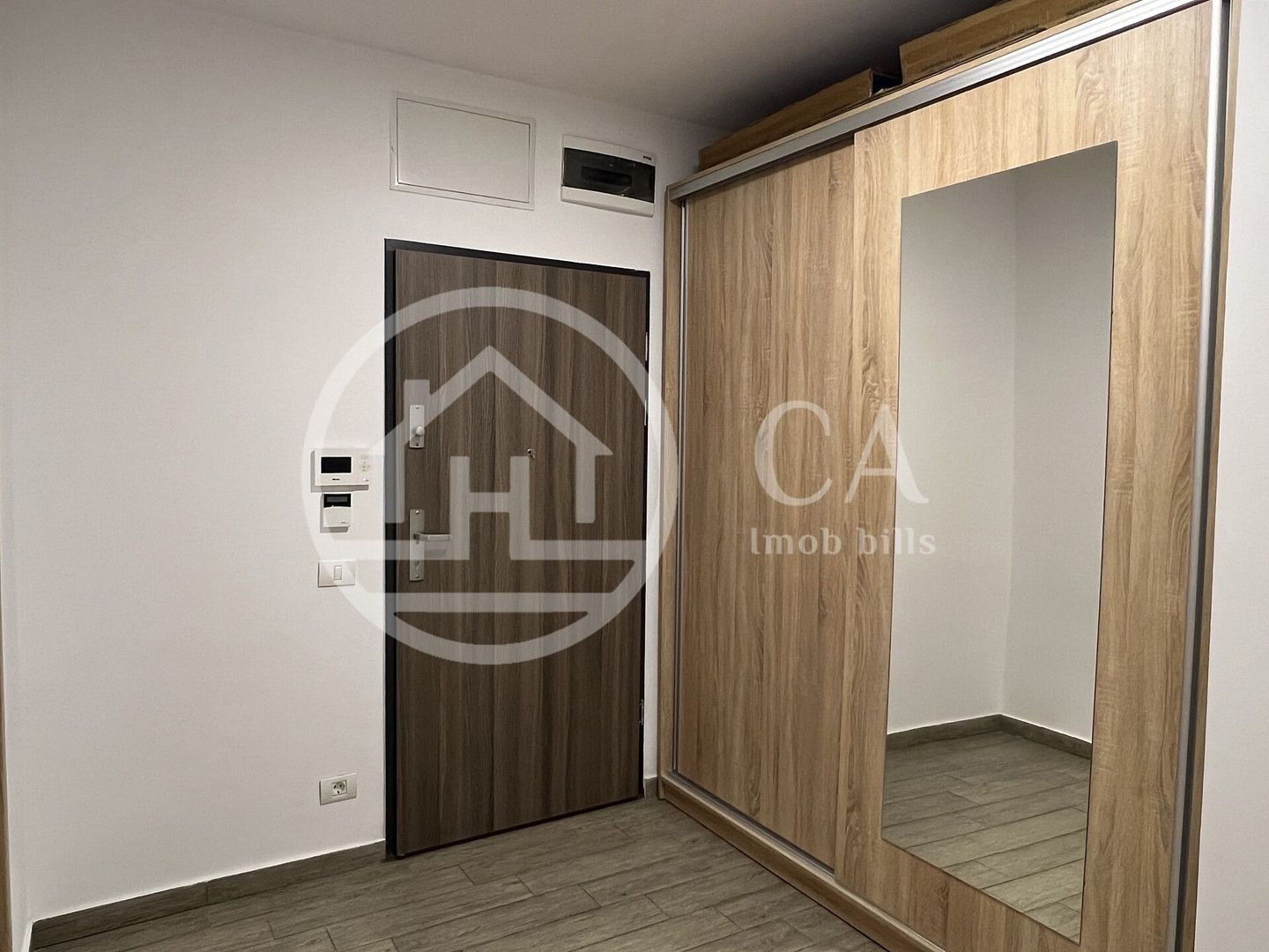 Apartament cu 2 camere de inchiriat in West Residence Oradea - Poză 5