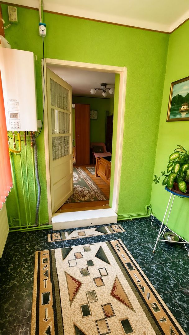 Casă individuală, teren generos de 1.348mp, poziție centrală, Giarmata - Poză 20