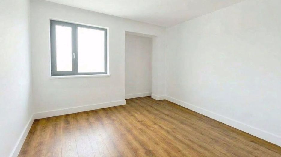 Apartament 3 camere, bloc nou, carte funciara, zona Cetate, - Poză 4