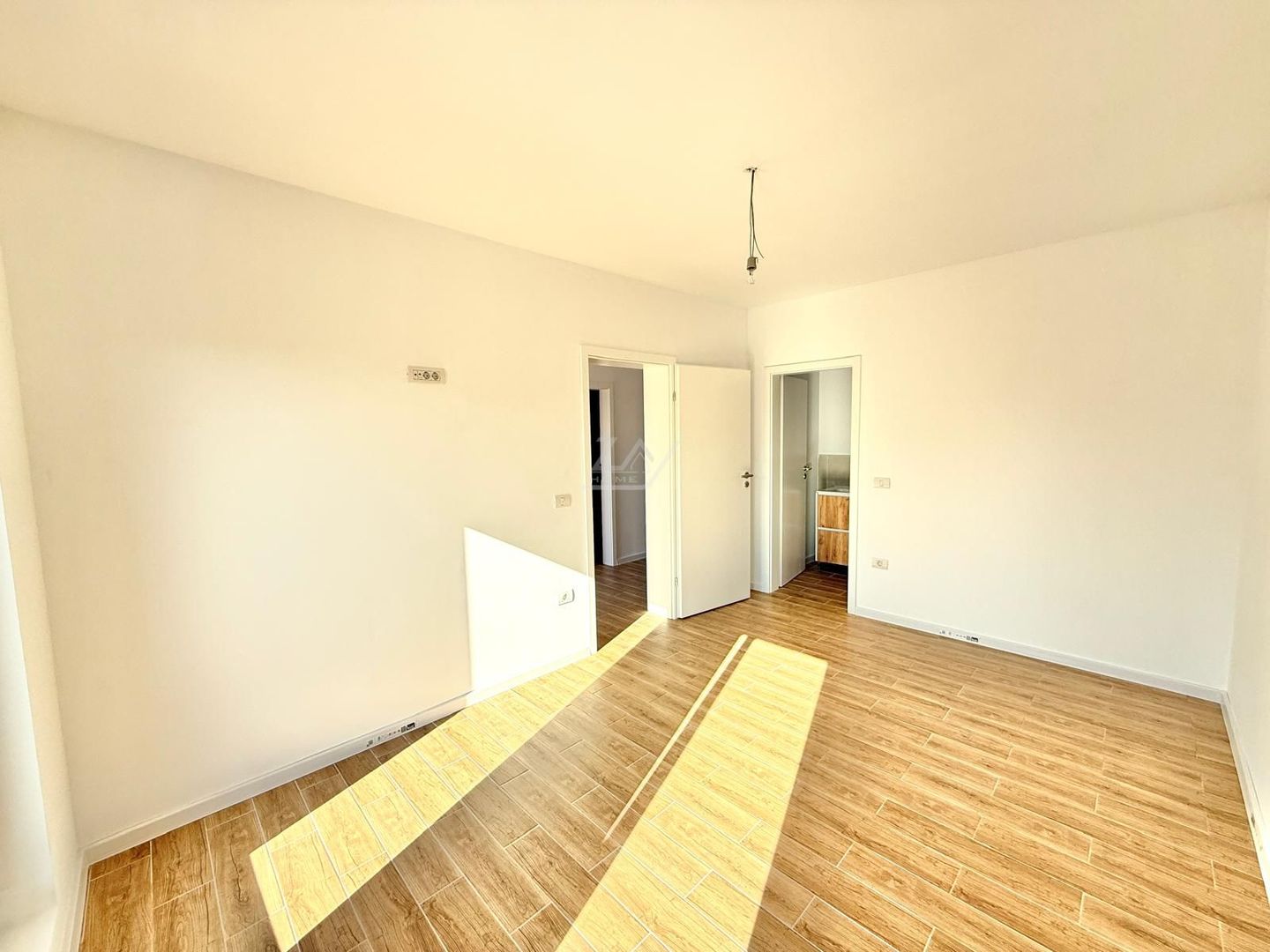 Drumul Boilor - duplex intreg pe parter. 3 camere, 2 bai. - Poză 7