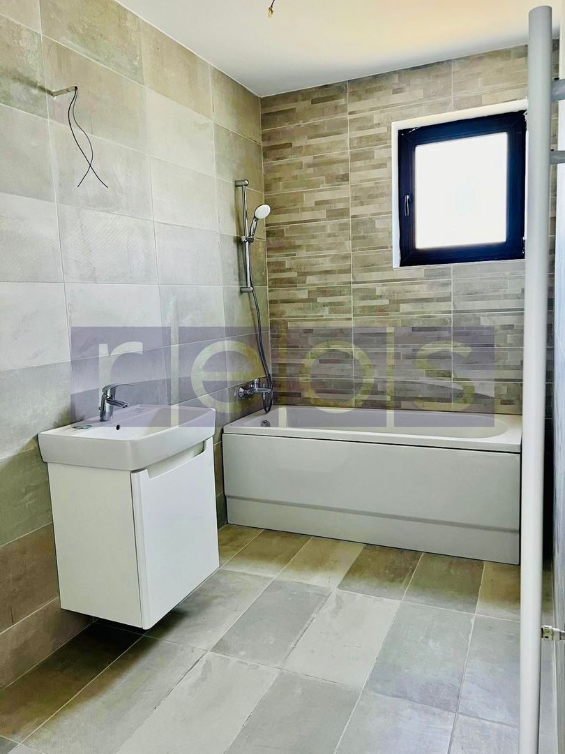 VILA DE VANZARE CORBEANCA 450 MP 6 CAMERE - Poză 8
