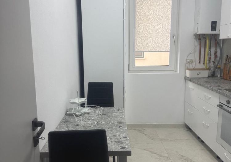 Giroc-Neptun | 2 Camere | Decomandat | Mobilat si Utilat | 2 Locuri parcare - Poză 5