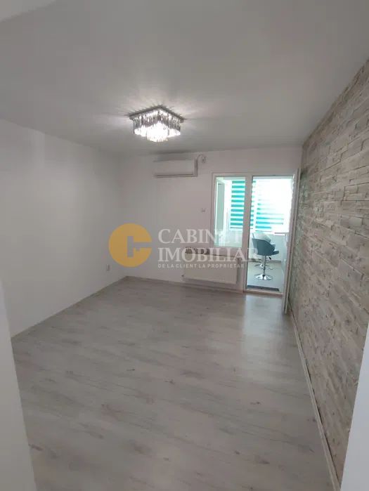 Etaj 3  Apartament Cu 1 Camera Nicolina - Poză 1