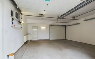 Vilă de lux cu două locuințe, în Dumbrăvița – Locație Excelentă! - Poză 39