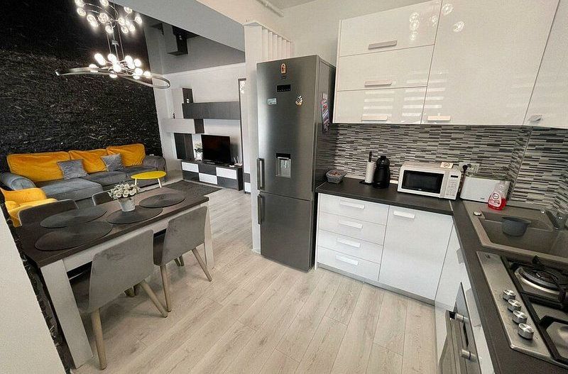 Apartament 2 camere – Mamaia Nord, bloc nou, Parcare - Minim 3 Luni - Poză 9