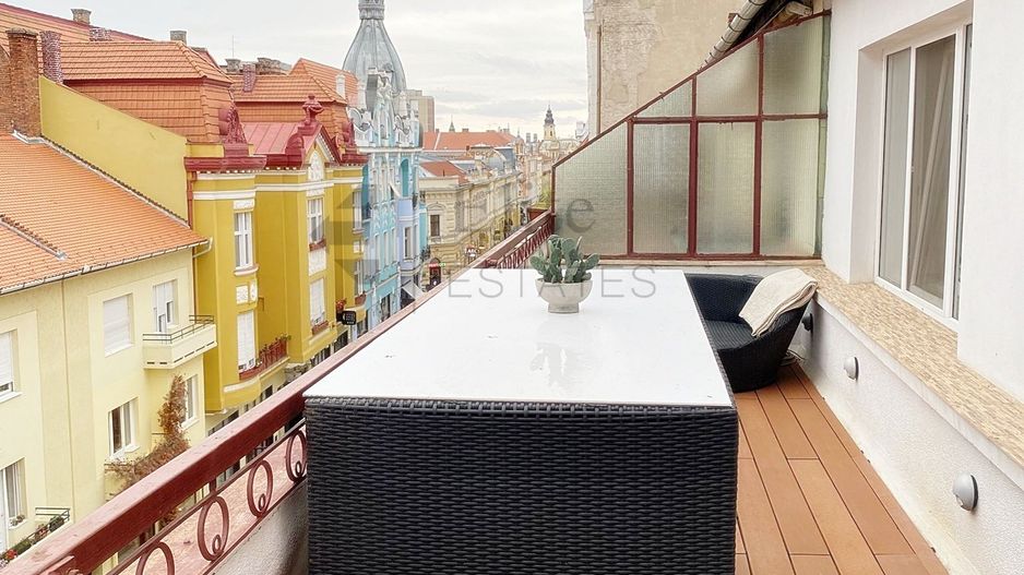 Apartament spatios cu 4 camere de inchiriat | Pietonala Oradea - Poză 12