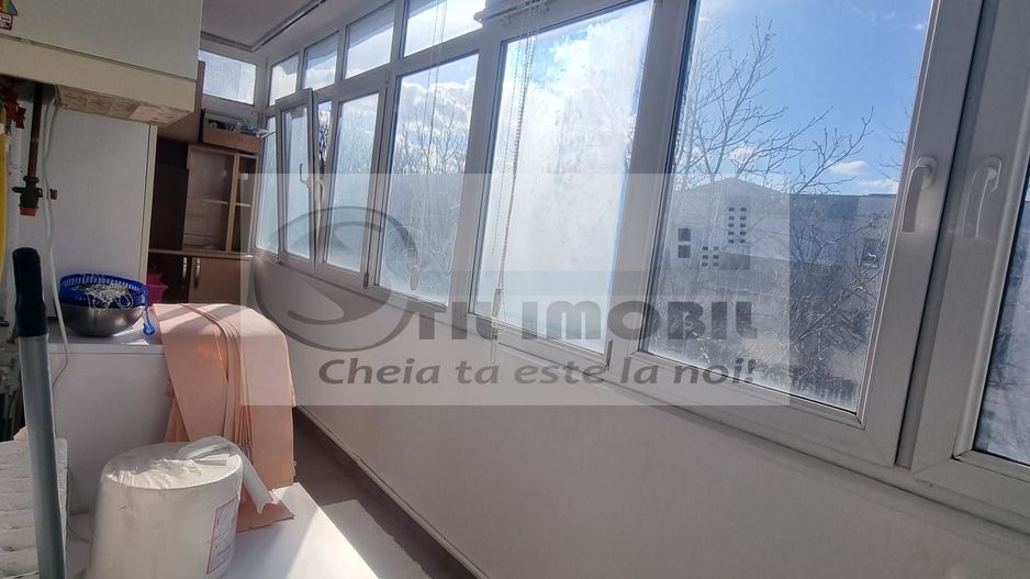 Apartament cu 3 cam, dec, 75 mp, 2 bai, balcon, Nicolina - 135000 euro - Poză 10
