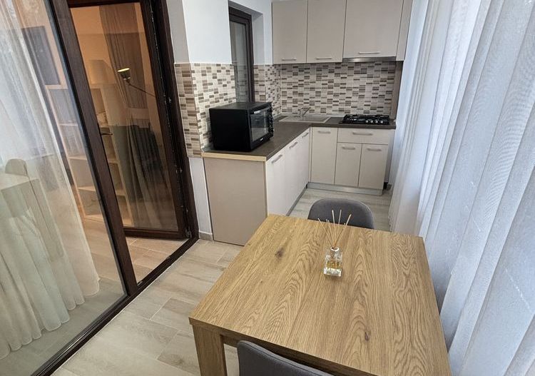 Închiriere Apartament cu 2 camere, centrala proprie, 3 min metrou Iancului - Poză 6