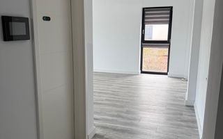 Apartament 3 camere| Calea Dumbrăvii | 2 Balcoane | Parcare - Poză 2
