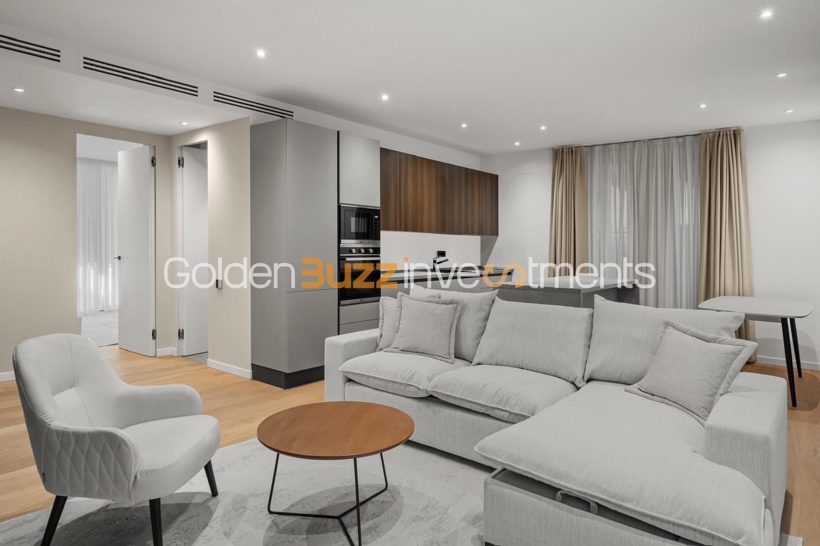 Închiriere Apartament Unic 3 Camere în Zona Primăverii - Poză 1