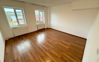 2 camere - 55mp - etaj 3 - centrala proprie - parcare - Central - Poză 1