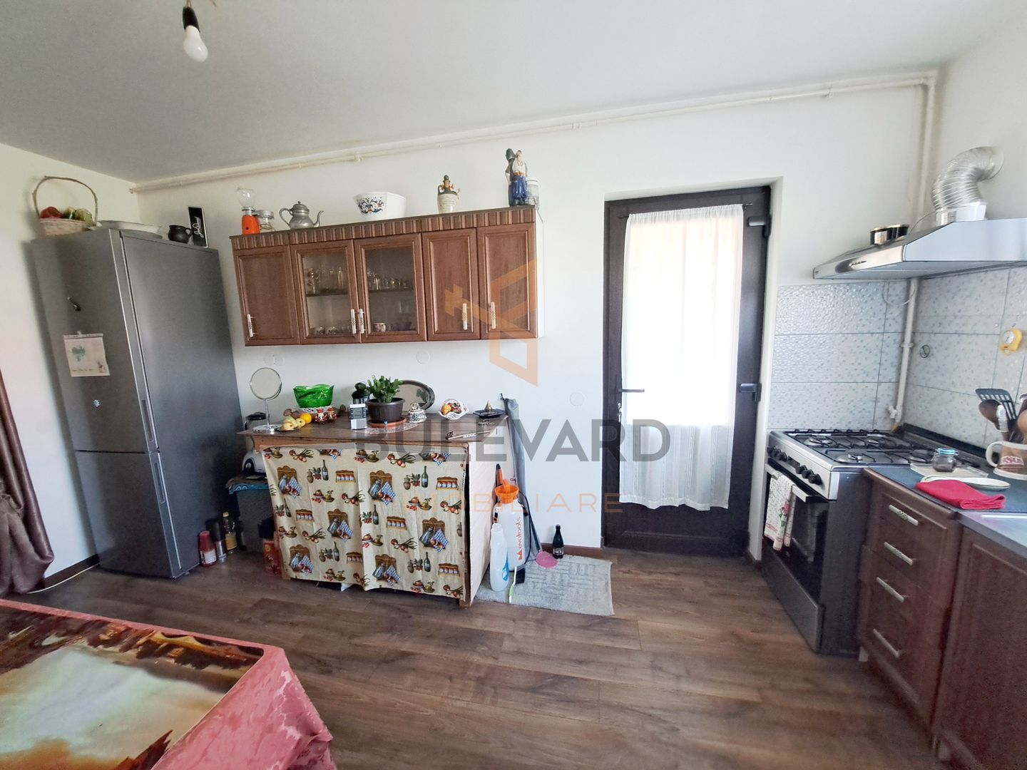 Casa noua + atelier 49 mp + teren 1030 mp! - Poză 17