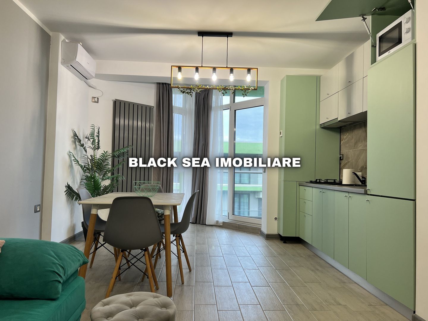 Apartament modern 2 camere in Alezzi Beach Resort Fitness & Spa - Poză 5