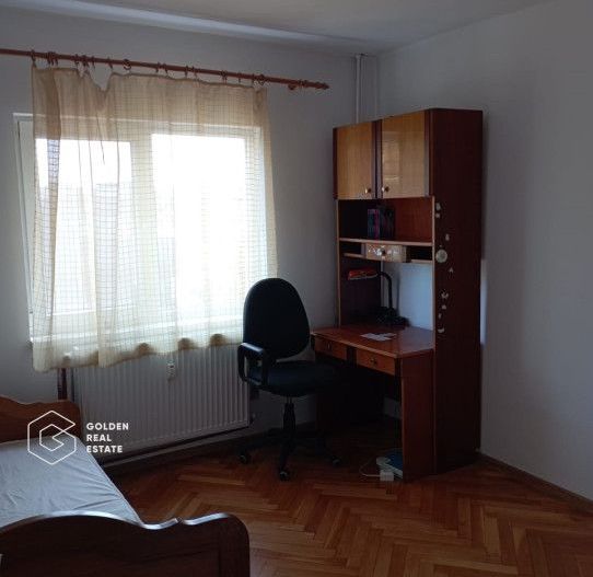 Apartament 3 camere, zona Garii - Poză 4