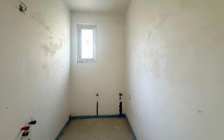 Apartament cu 3 camere dec.+TERASA de 60 mp. - Poză 7