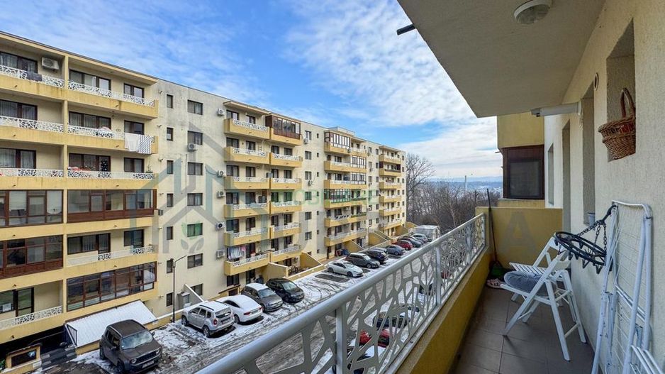 Inchiriez apartament 2 camere decomandat Ideal Residence capat Cug et2 - Poză 2