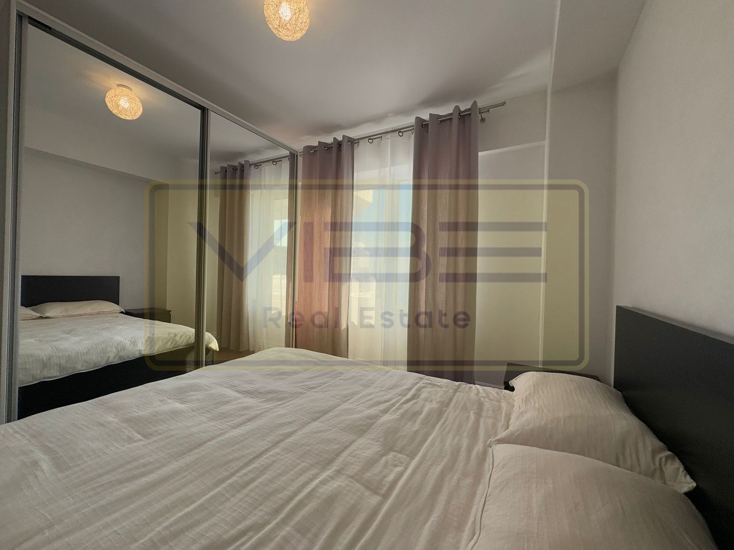 Apartament 2 camere + posibilitate 2 locuri parcare Copou - Royal Town - Poză 12