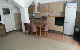 Dacia - Cartierul Armenesc | Casa 4 camere dispusă pe 3 niveluri | Terasa - Poză 4