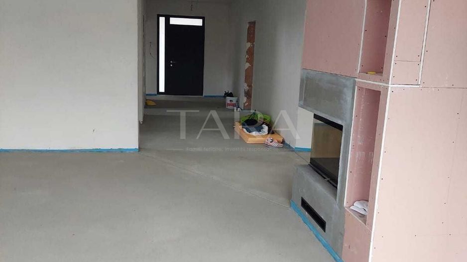 Casa cu 4 camere de vanzare in Sannicoara - Poză 2