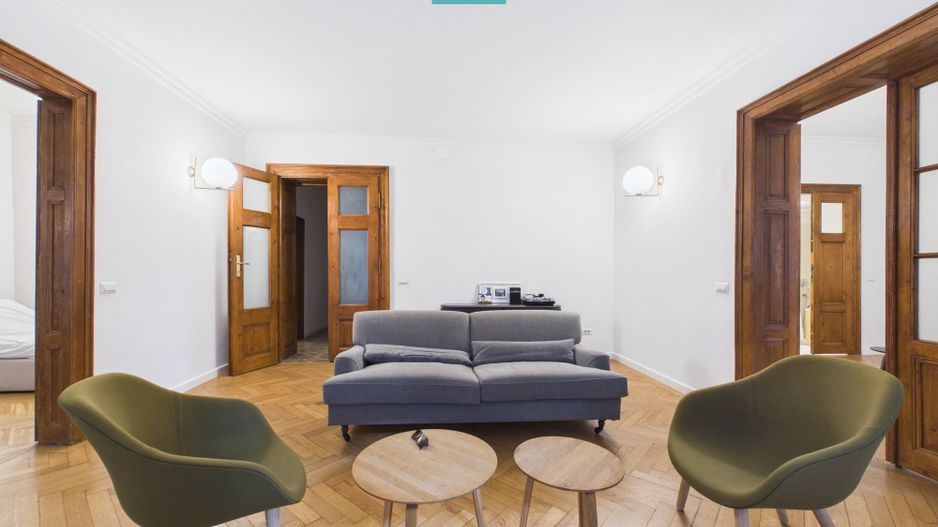 Apartament cu 3 camere Ultracentral - Poză 4
